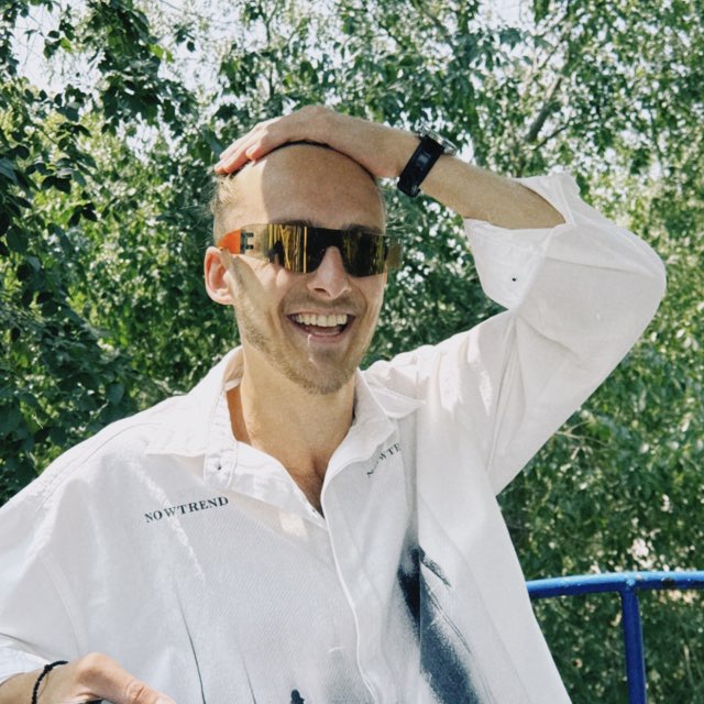 Макс Максименко